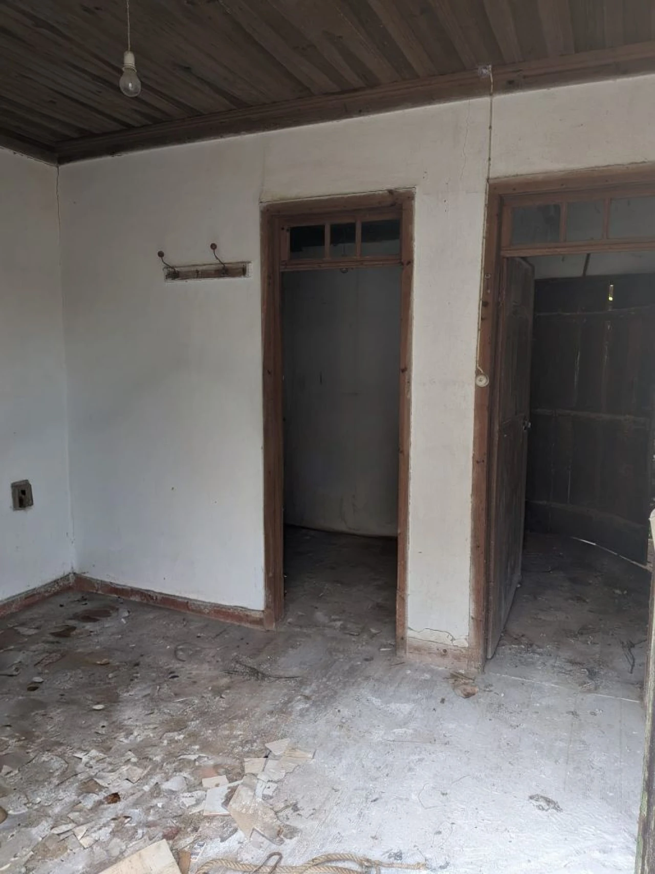 Moradia T2 para Venda em Casal dos Bernardos Foto 9