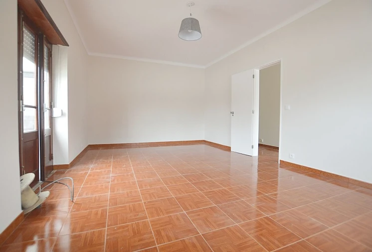 Moradia T3 para Arrendamento em Fonte Boa da Brincosa Foto 8