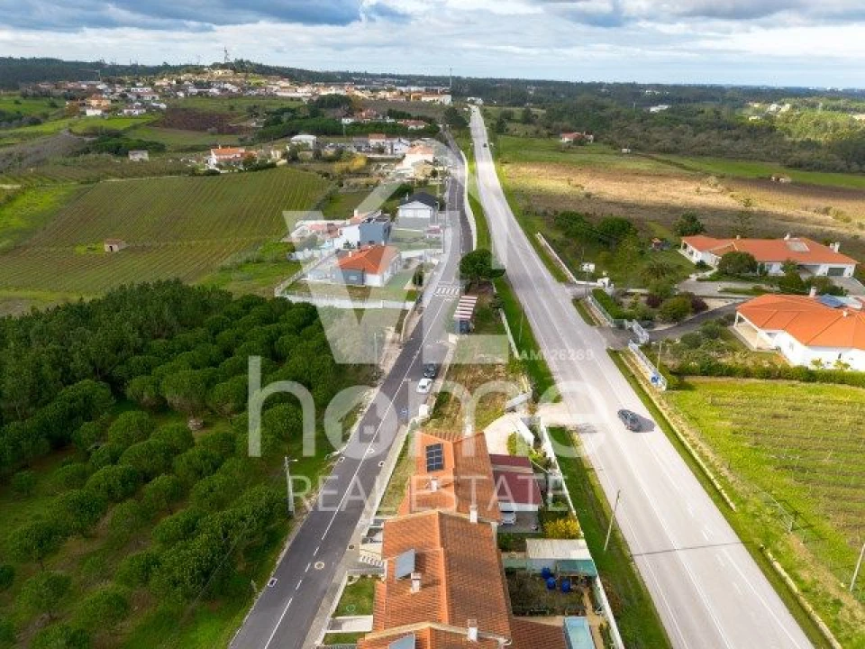 Moradia T4 para Venda em Codiceira Foto 22