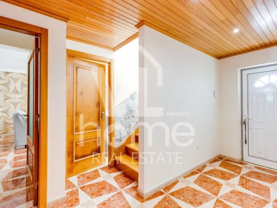 Moradia T4 para Venda em Codiceira Foto 23