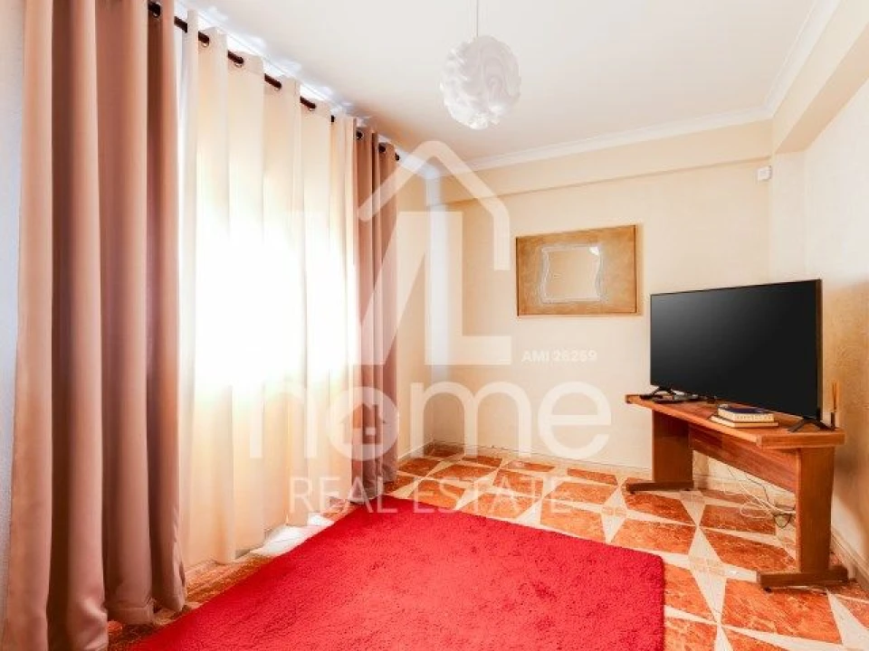 Moradia T4 para Venda em Codiceira Foto 29