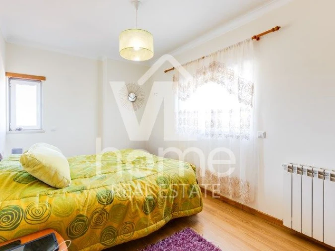 Moradia T4 para Venda em Codiceira Foto 10