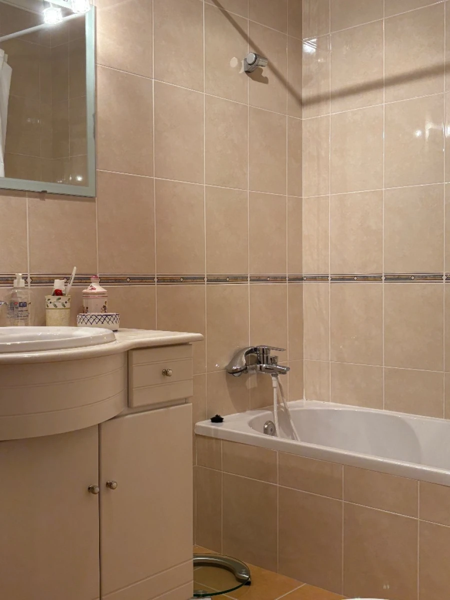 Apartamento T5 para Venda em Leiria Foto 4