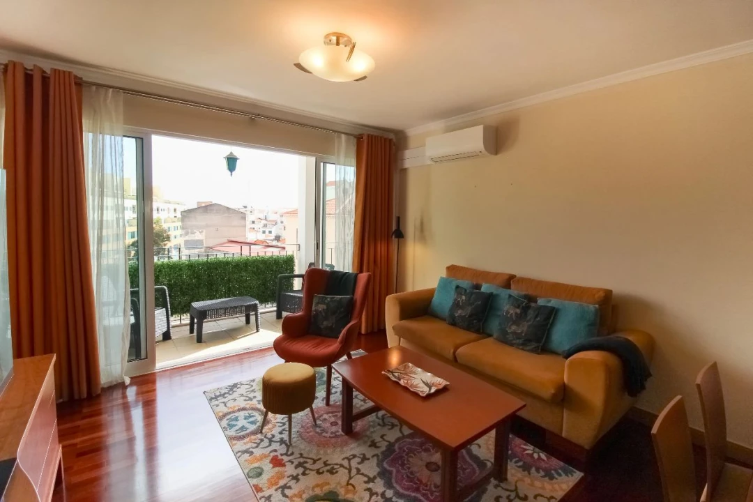 Apartamento T2 para Venda em Funchal Foto 15