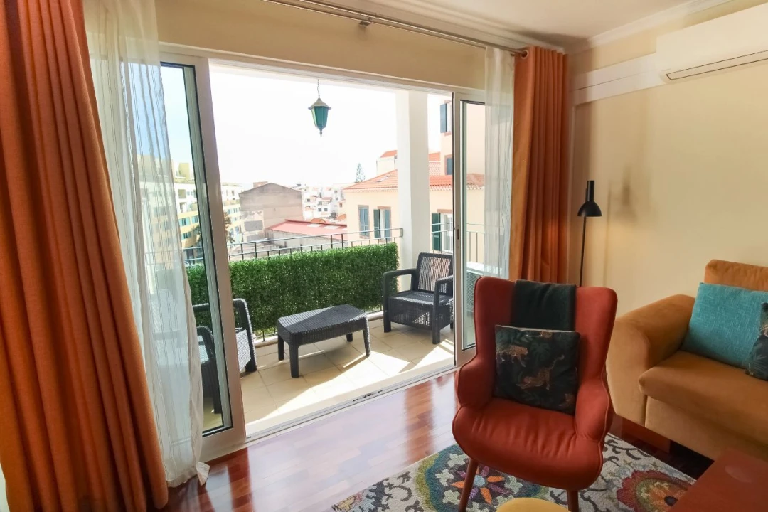 Apartamento T2 para Venda em Funchal Foto 16