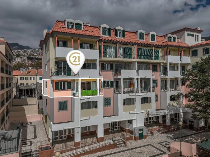 Apartamento T2 para Venda em Funchal Foto 3
