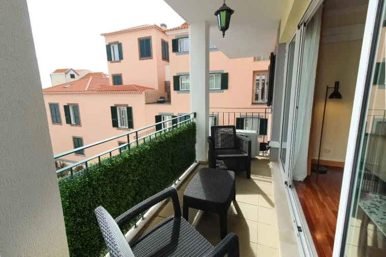 Apartamento T2 para Venda em Funchal Foto 18