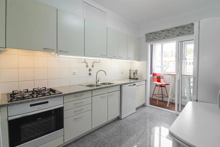 Apartamento T2 para Venda em Funchal Foto 21