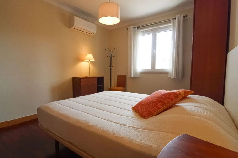 Apartamento T2 para Venda em Funchal Foto 25