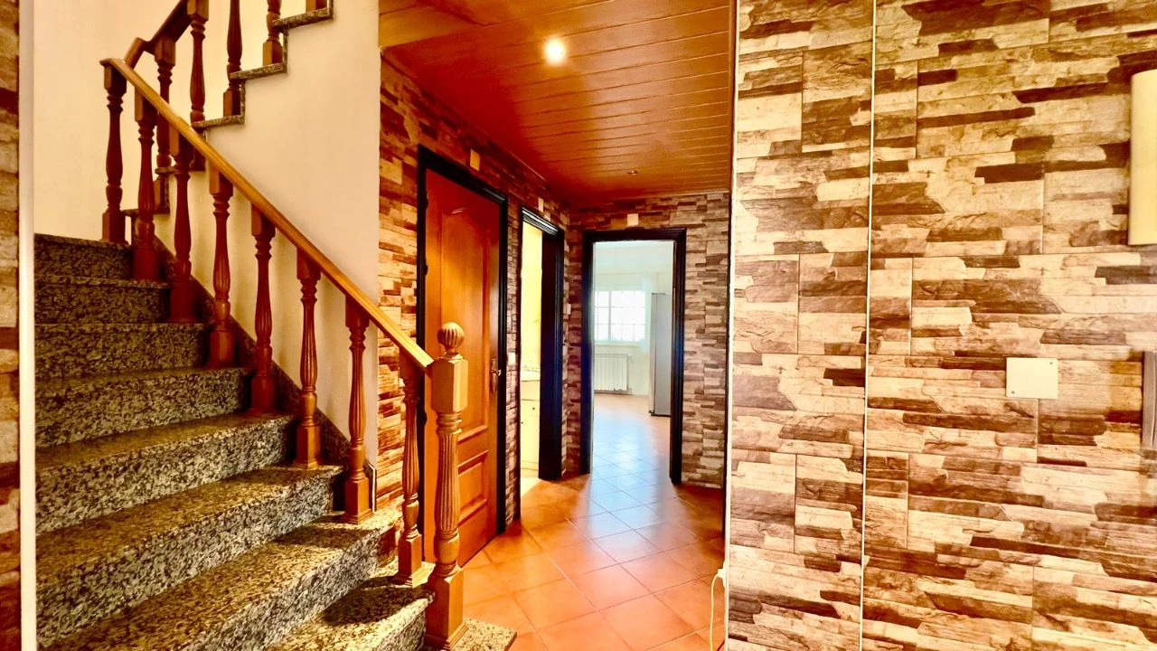 Moradia T3 para Venda em Charneca de Caparica Foto 3