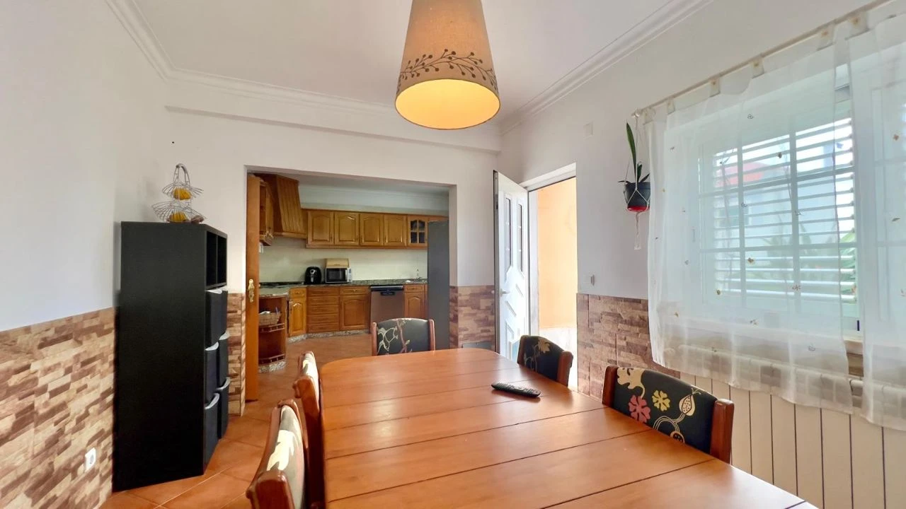 Moradia T3 para Venda em Charneca de Caparica Foto 5