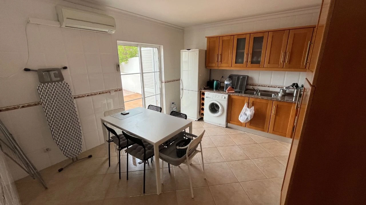 Moradia T3 para Venda em Sítio das Escolas Foto 2