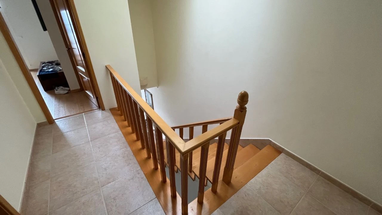 Moradia T3 para Venda em Sítio das Escolas Foto 7