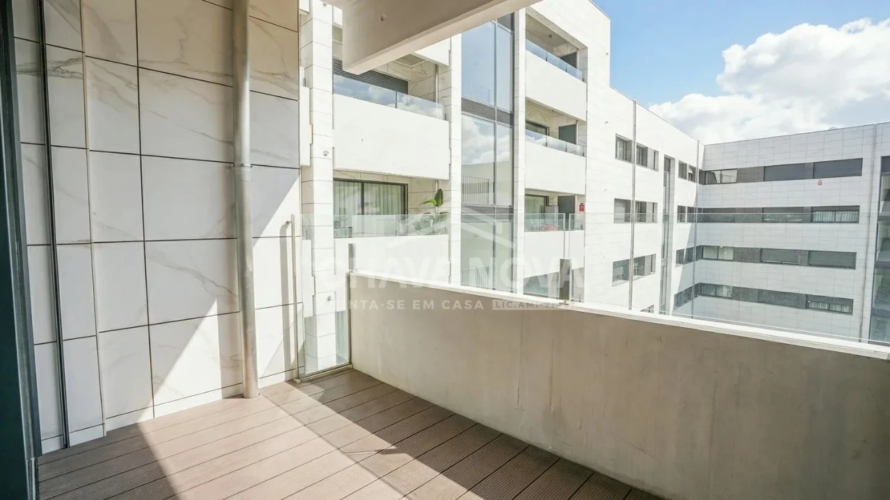 Apartamento T2 para Venda em Vila Nova de Gaia Foto 3