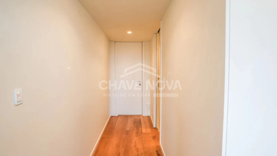 Apartamento T2 para Venda em Vila Nova de Gaia Foto 10