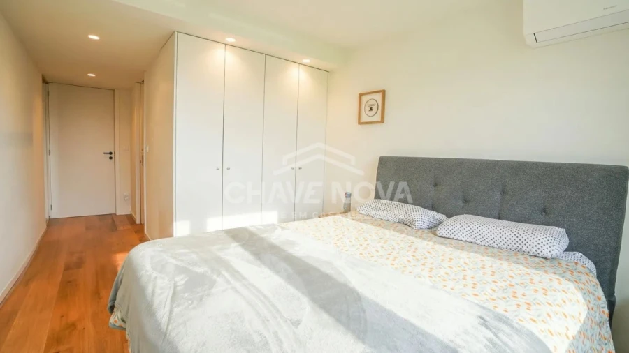 Apartamento T2 para Venda em Vila Nova de Gaia Foto 8