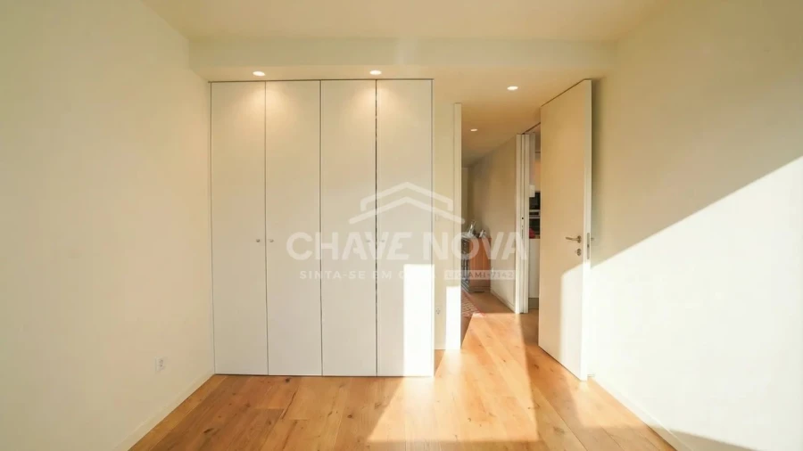 Apartamento T2 para Venda em Vila Nova de Gaia Foto 18