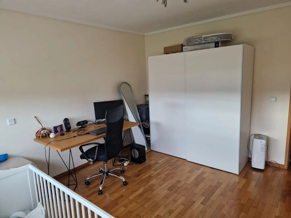 Apartamento T2 para Arrendamento em São Félix da Marinha Foto 4