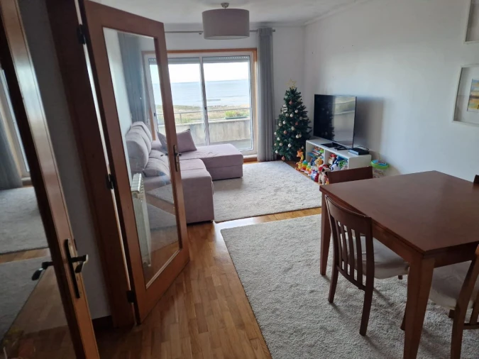 Apartamento T2 para Arrendamento em São Félix da Marinha Foto 2