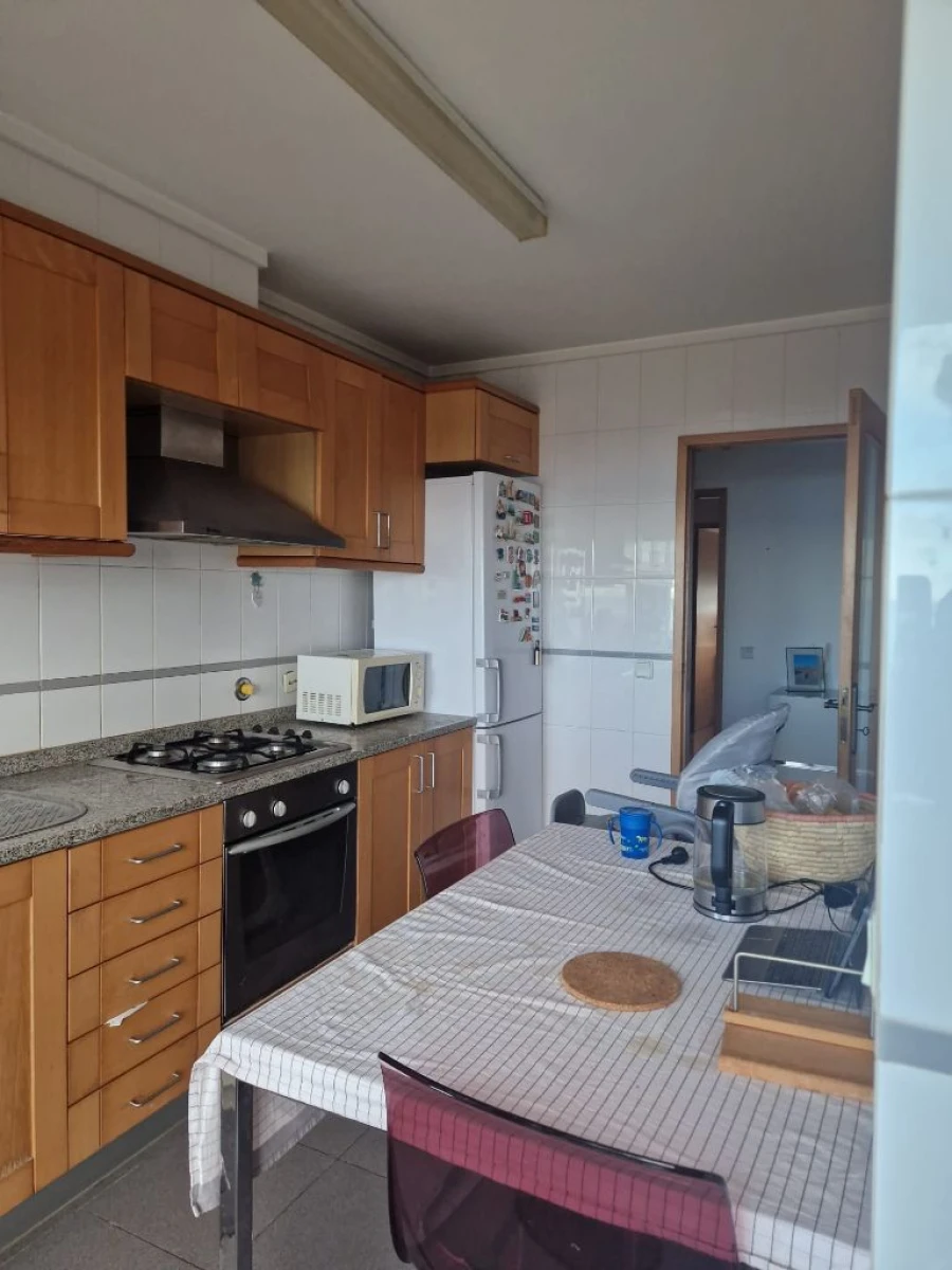 Apartamento T2 para Arrendamento em São Félix da Marinha Foto 15