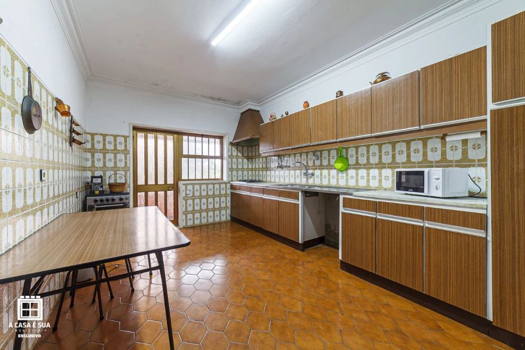 Moradia T4 para Venda em Baguim do Monte Foto 2