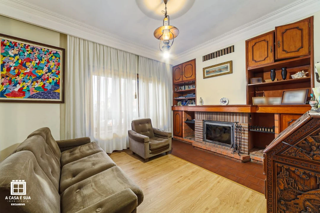 Moradia T4 para Venda em Baguim do Monte Foto 11