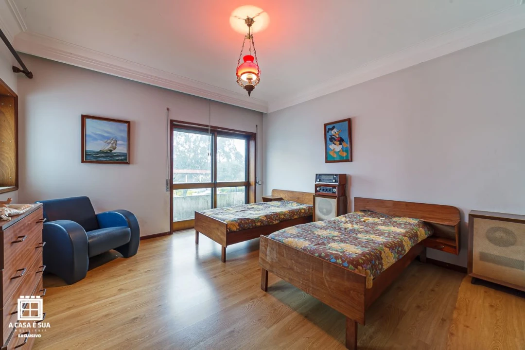 Moradia T4 para Venda em Baguim do Monte Foto 25