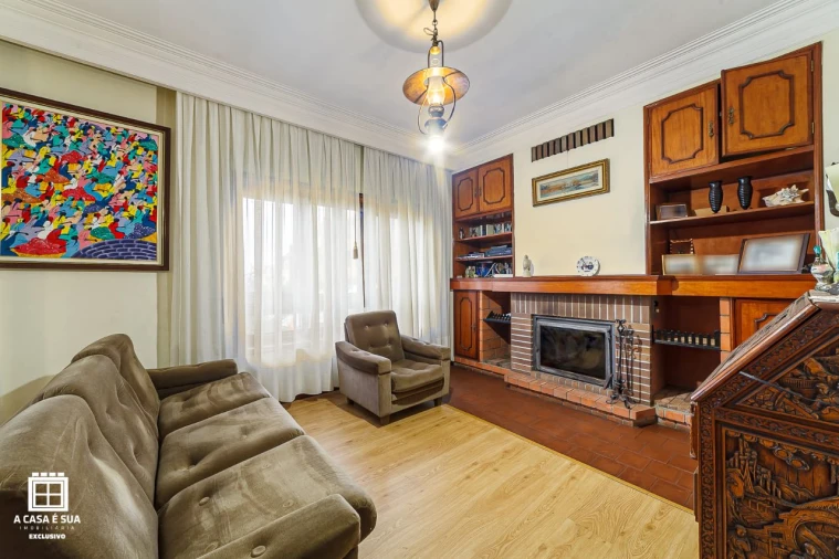 Moradia T4 para Venda em Baguim do Monte Foto 11