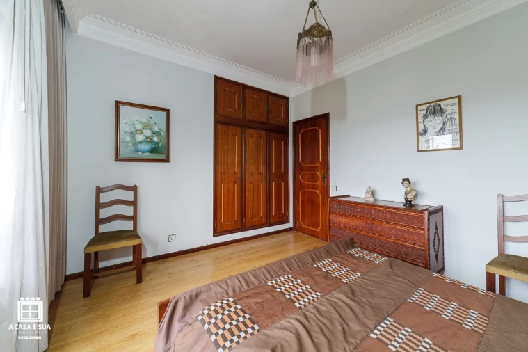 Moradia T4 para Venda em Baguim do Monte Foto 15