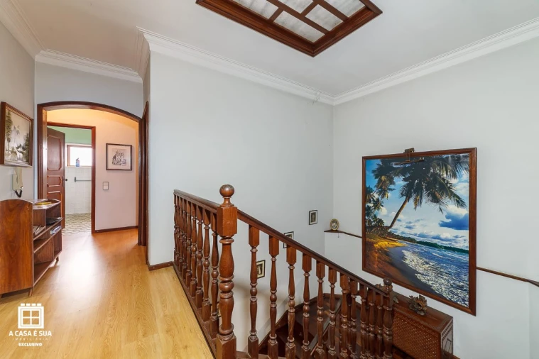 Moradia T4 para Venda em Baguim do Monte Foto 18