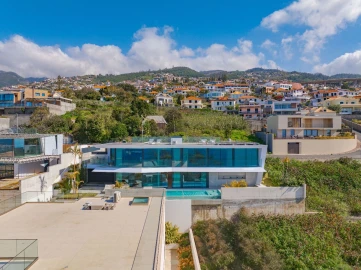 Moradia T4 para Venda em Funchal