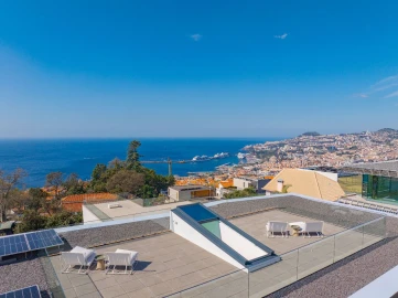 Moradia T4 para Venda em Funchal