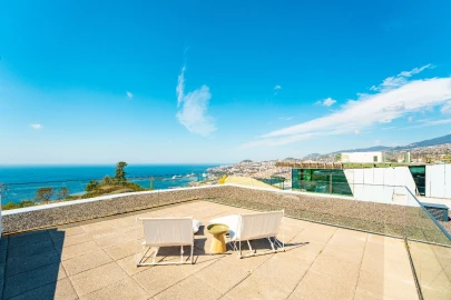 Moradia T4 para Venda em Funchal