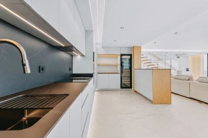 Moradia T4 para Venda em Funchal