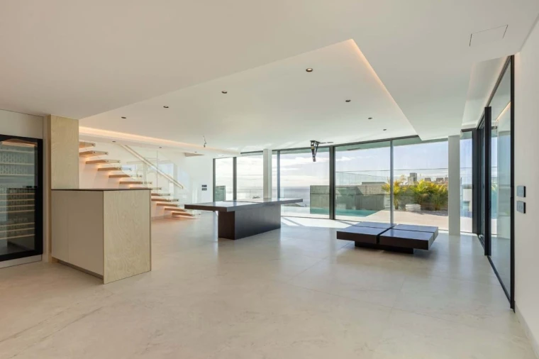 Moradia T4 para Venda em Funchal Foto 18