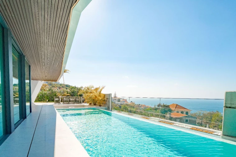 Moradia T4 para Venda em Funchal Foto 30