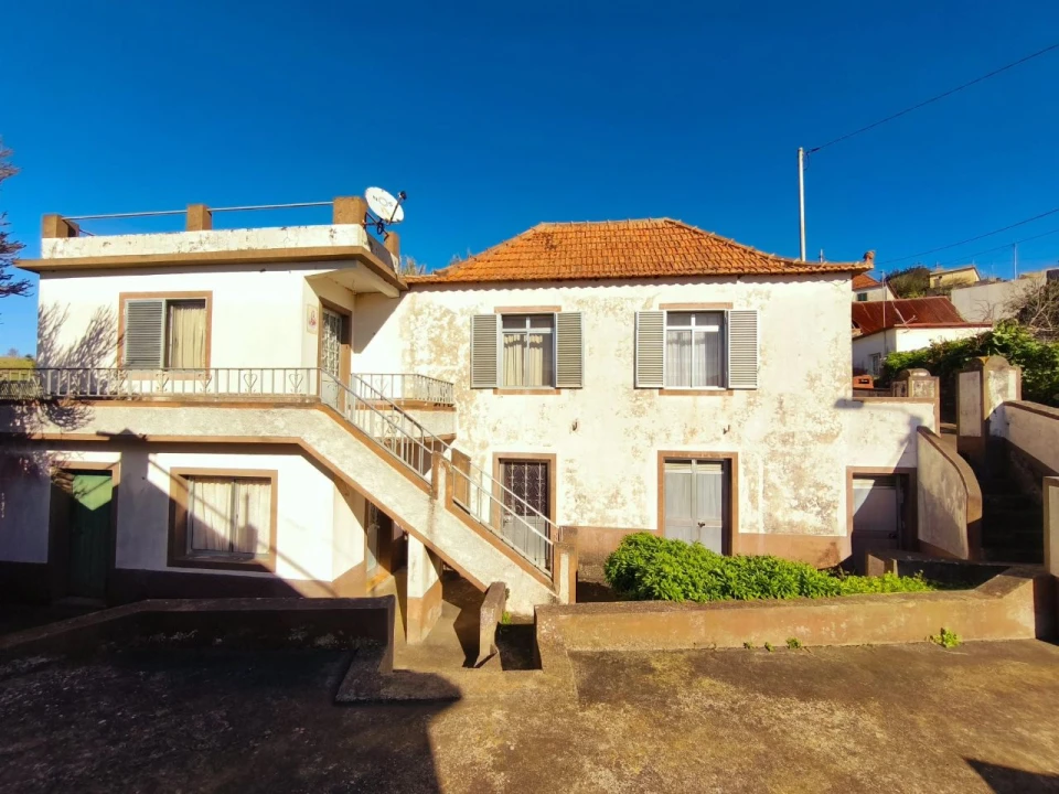 Moradia T2 para Venda em Ponta do Pargo Foto 1