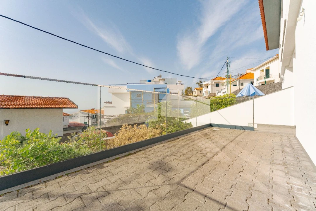 Moradia T3 para Venda em Funchal Foto 5