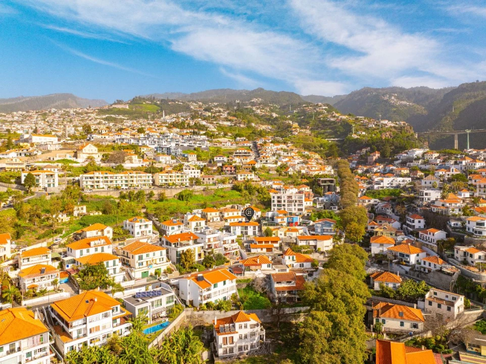 Moradia T3 para Venda em Funchal Foto 49