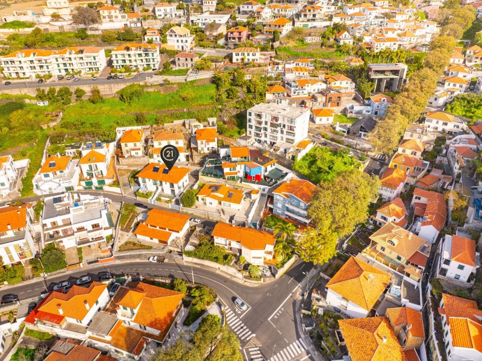 Moradia T3 para Venda em Funchal Foto 53