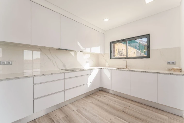 Moradia T3 para Venda em Funchal Foto 13