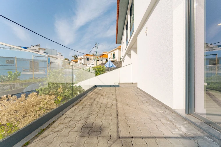 Moradia T3 para Venda em Funchal Foto 46