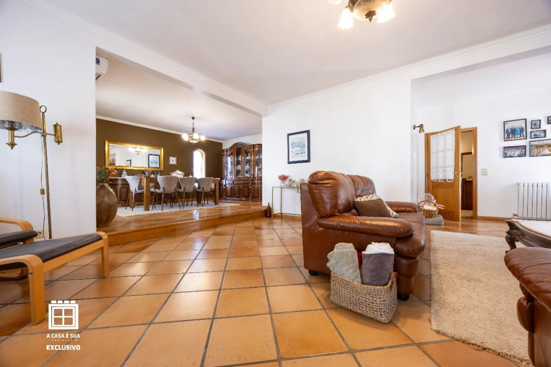 Moradia T4 para Venda em Avanca Foto 11