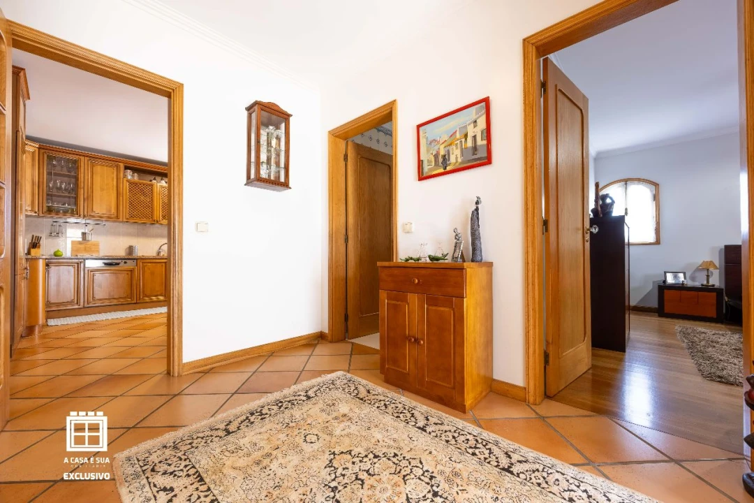 Moradia T4 para Venda em Avanca Foto 18