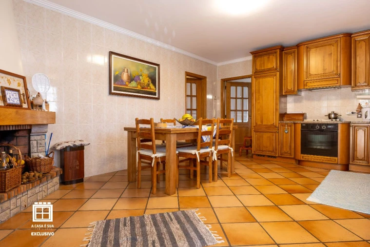 Moradia T4 para Venda em Avanca Foto 2