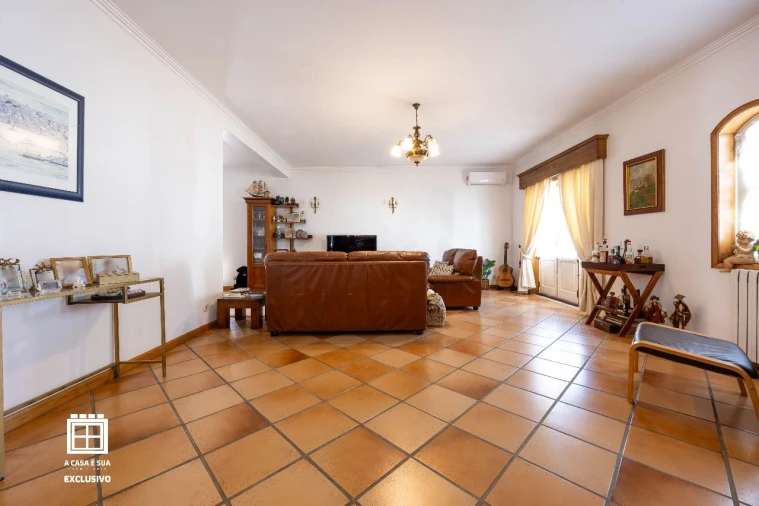 Moradia T4 para Venda em Avanca Foto 8