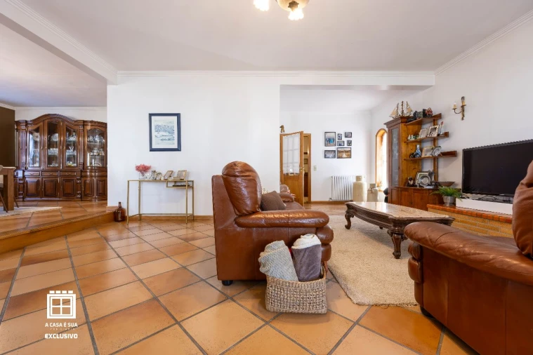 Moradia T4 para Venda em Avanca Foto 10