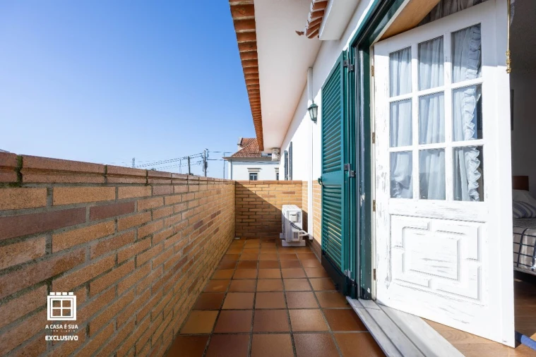 Moradia T4 para Venda em Avanca Foto 35