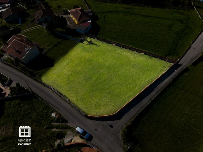 Terreno para Venda em Pardilhó Foto 1