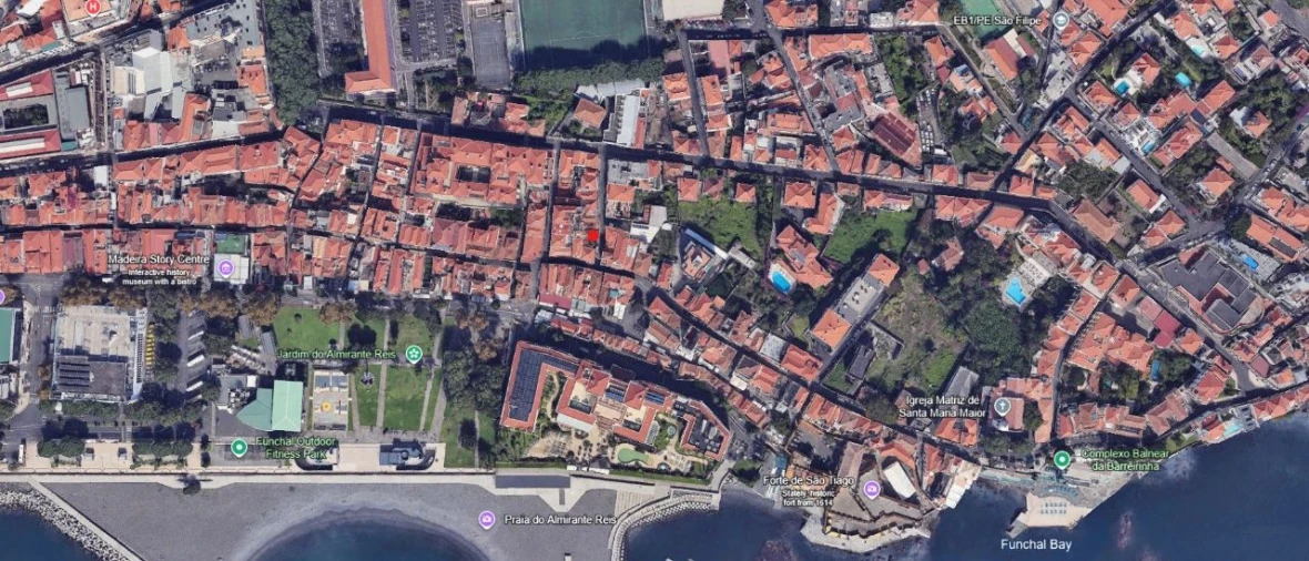 Moradia T1 para Venda em Funchal Foto 16